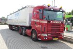 20160101-124-00060.jpg