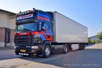 20160101-164-V8-00231.jpg