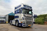 20160101-New-R-V8-00049.jpg