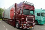 20160101-New-R-V8-00168.jpg