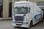 20160101-New-R-V8-00173.jpg