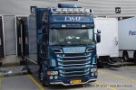 20160101-New-R-V8-00398.jpg