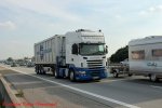 20160101-New-R-V8-00443.jpg
