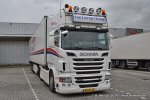 20160101-New-R-V8-00498.jpg