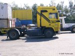 20160101-F10-F12-00027.jpg