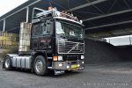 20160101-F16-00029.jpg