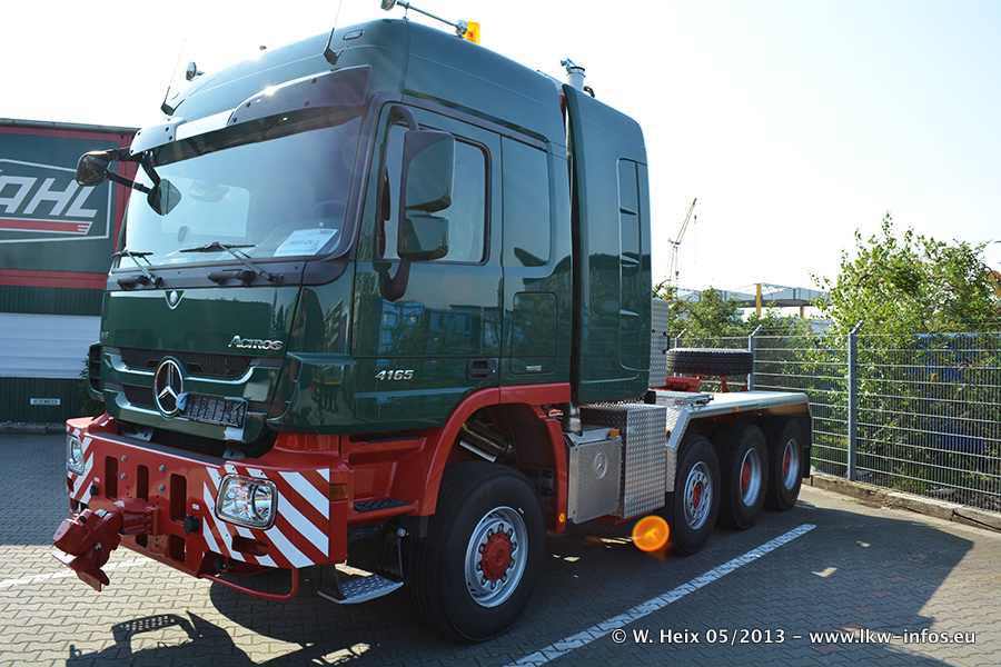 Kahl-20130525-162.jpg Kahl-20130525-162.jpg