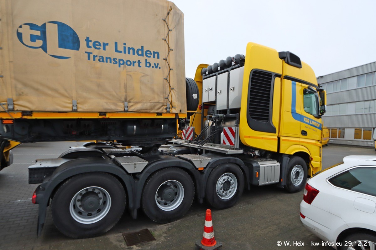 20211229-Ter-Linden-00015.jpg 20211229-Ter-Linden-00015.jpg