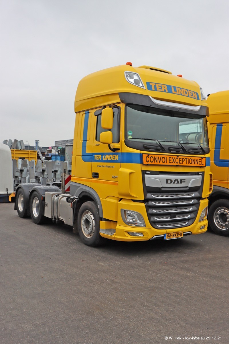 20211229-Ter-Linden-00190.jpg 20211229-Ter-Linden-00190.jpg