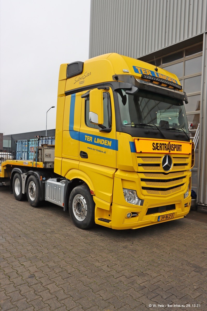 20211229-Ter-Linden-00330.jpg 20211229-Ter-Linden-00330.jpg