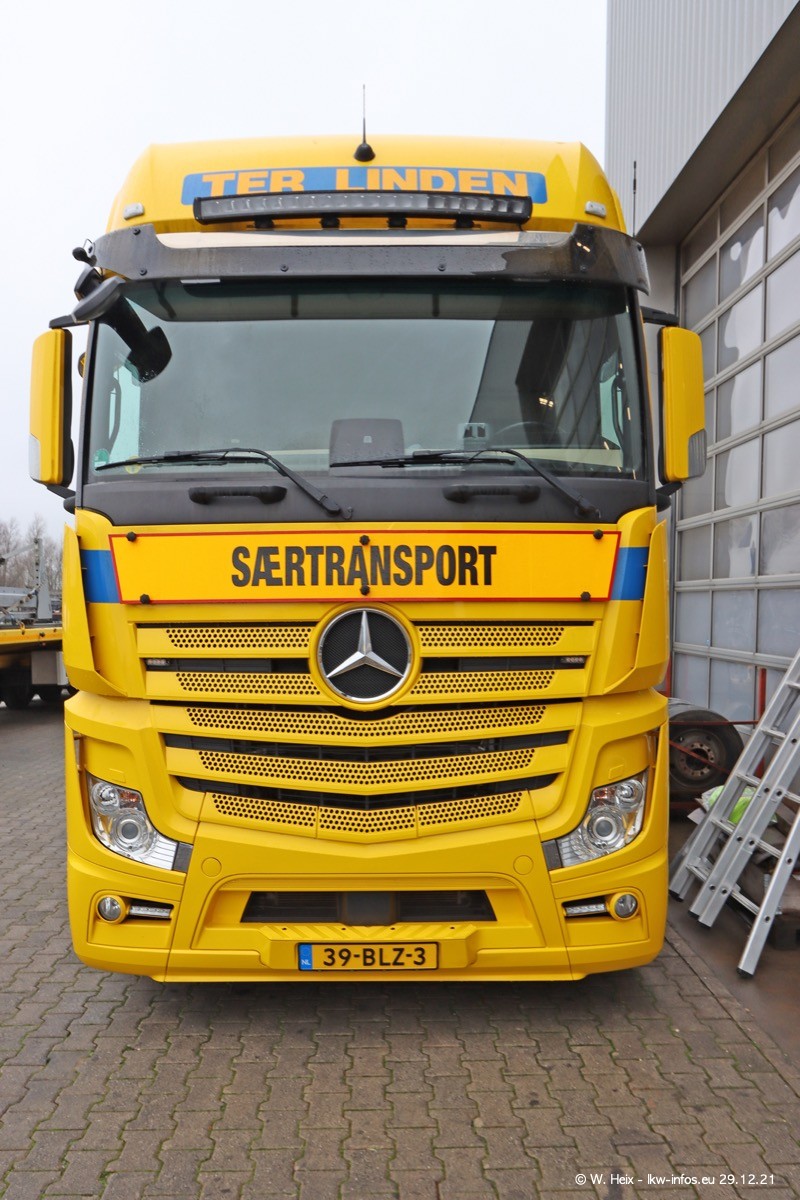 20211229-Ter-Linden-00337.jpg 20211229-Ter-Linden-00337.jpg