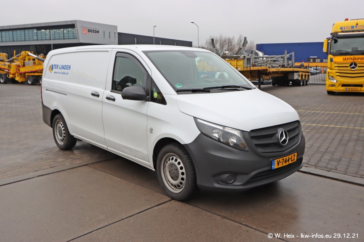 20211229-Ter-Linden-00342.jpg 20211229-Ter-Linden-00342.jpg