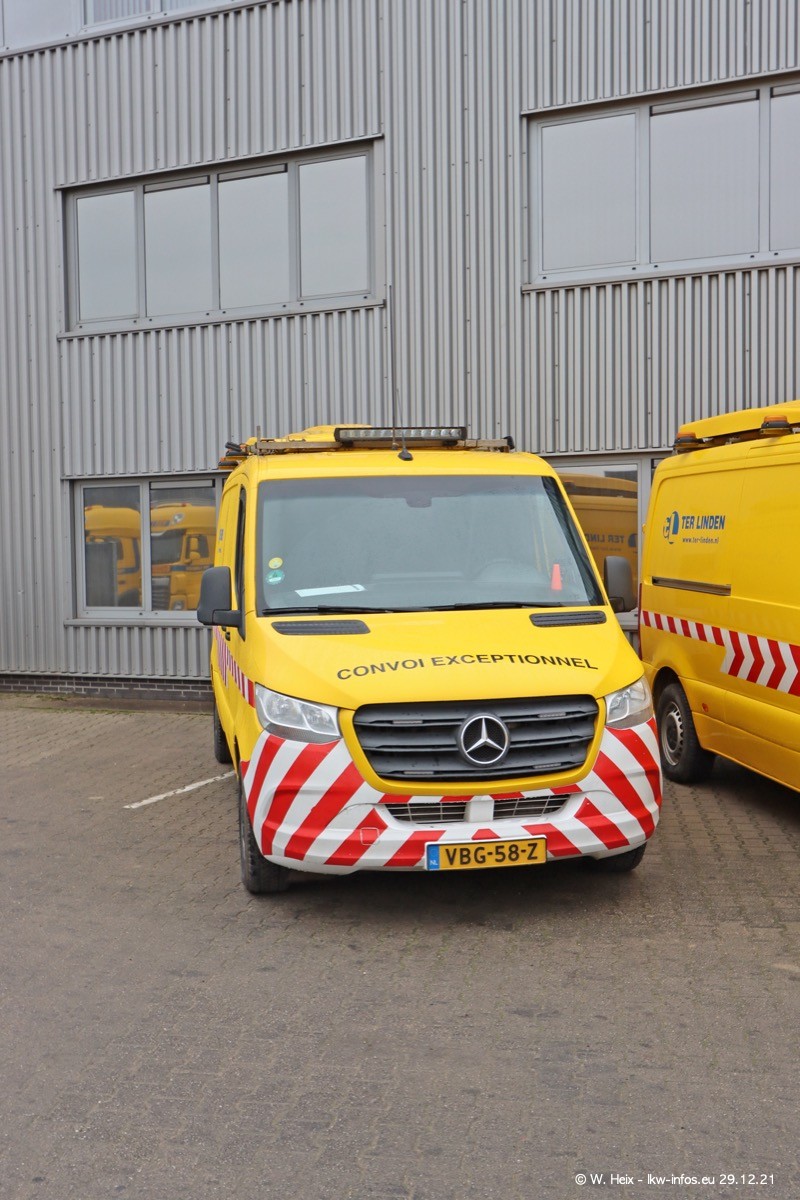 20211229-Ter-Linden-00375.jpg 20211229-Ter-Linden-00375.jpg