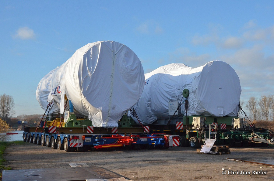 Turbinentransporte-HCS-Baumann-Mayer-Kiefer-20151210-098.jpg