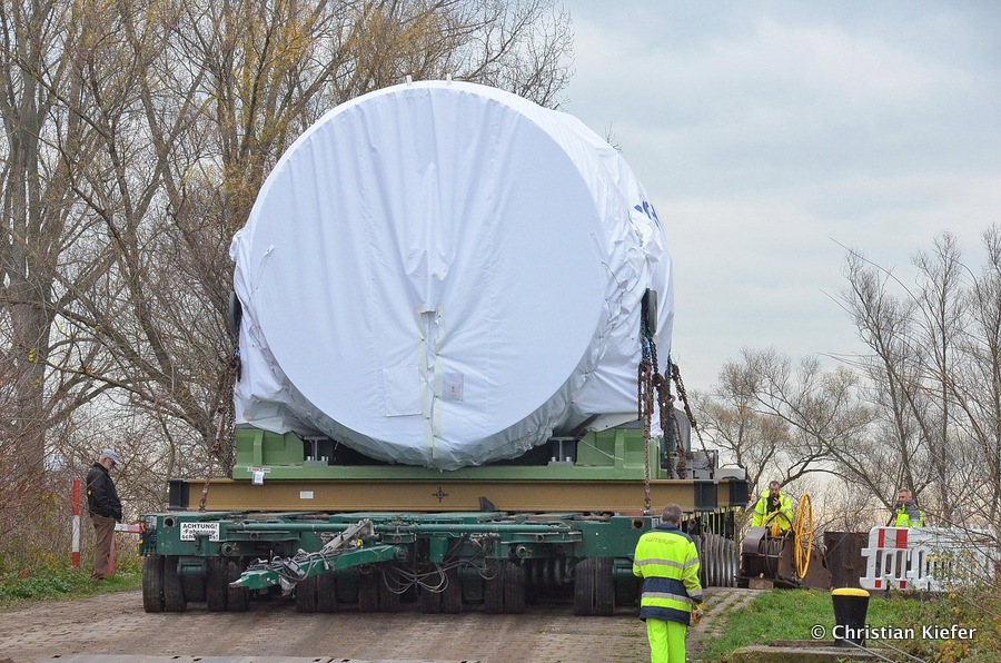 Turbinentransporte-HCS-Baumann-Mayer-Kiefer-20151210-135.jpg