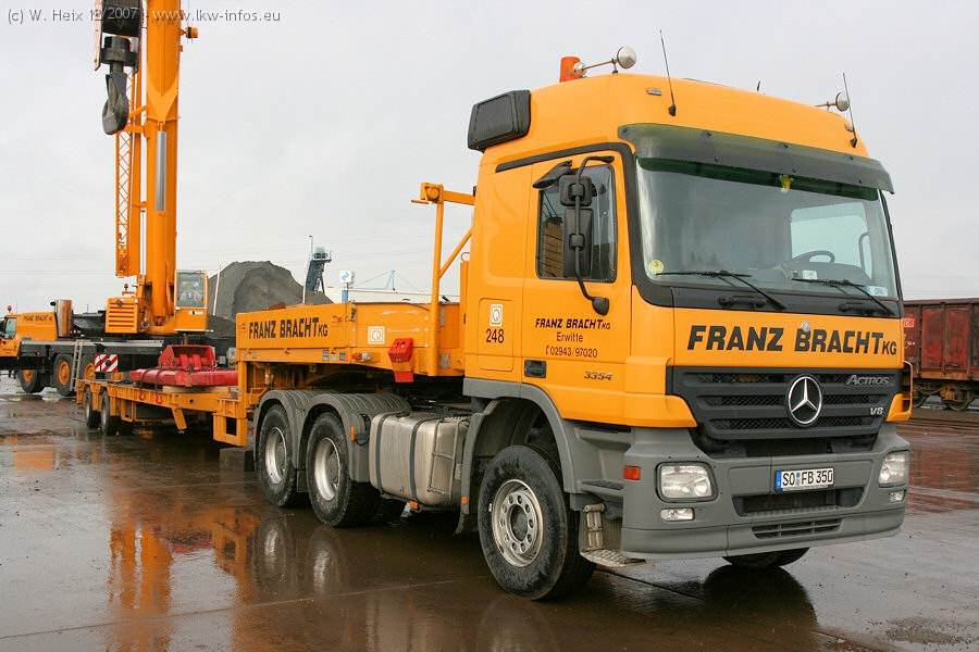 Baumann-Bracht-Krefeld-270-t-041207-015.jpg Baumann-Bracht-Krefeld-270-t-041207-015.jpg