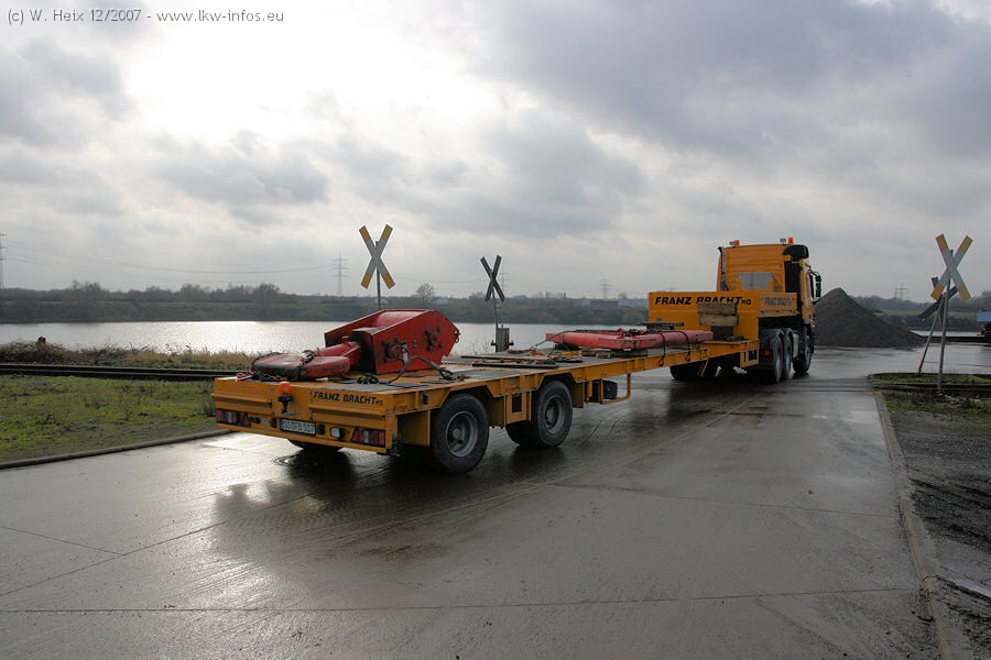 Baumann-Bracht-Krefeld-270-t-041207-189.jpg Baumann-Bracht-Krefeld-270-t-041207-189.jpg