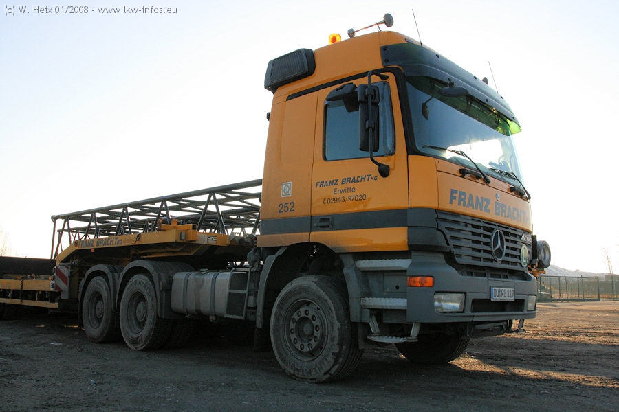 Baumann-Bracht-Krefeld-Waermetauscher-2-020108-052.jpg Baumann-Bracht-Krefeld-Waermetauscher-2-020108-052.jpg