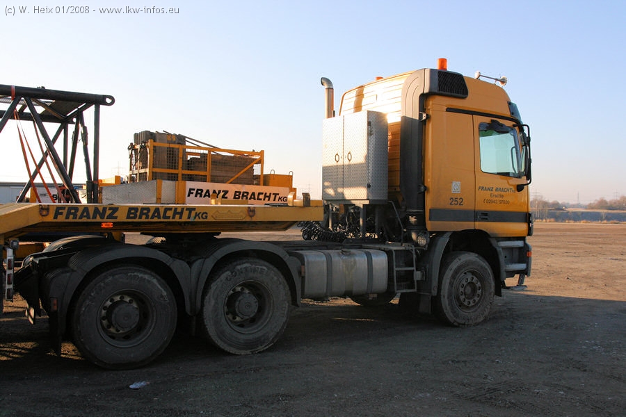 Baumann-Bracht-Krefeld-Waermetauscher-2-020108-053.jpg Baumann-Bracht-Krefeld-Waermetauscher-2-020108-053.jpg