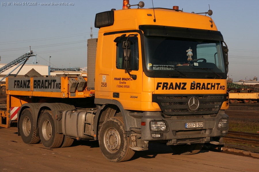 Baumann-Bracht-Krefeld-Waermetauscher-2-020108-101.jpg Baumann-Bracht-Krefeld-Waermetauscher-2-020108-101.jpg