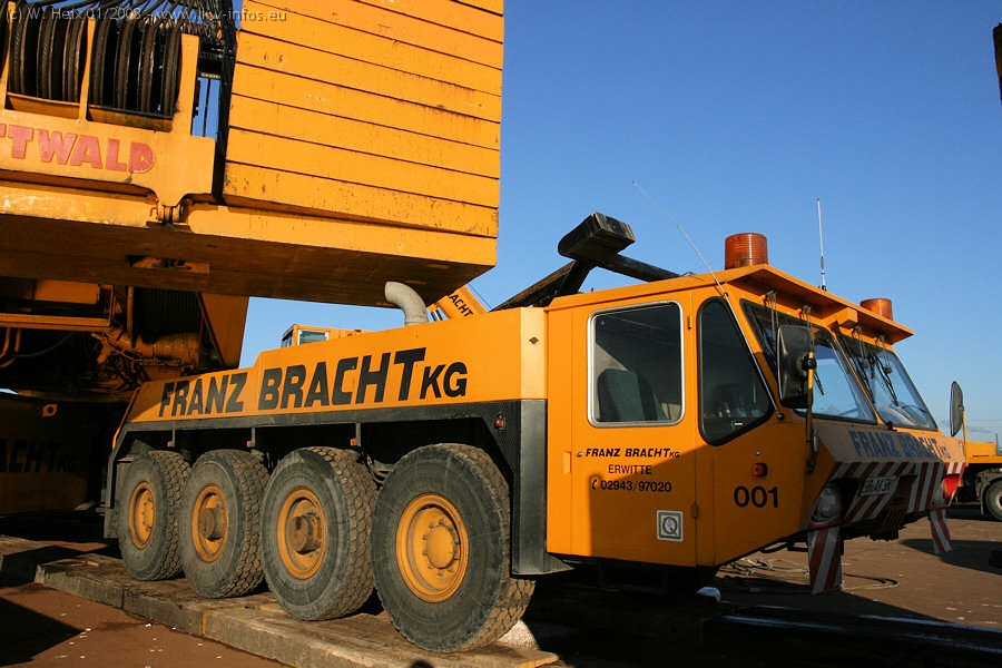 Baumann-Bracht-Krefeld-Waermetauscher-2-020108-115.jpg Baumann-Bracht-Krefeld-Waermetauscher-2-020108-115.jpg