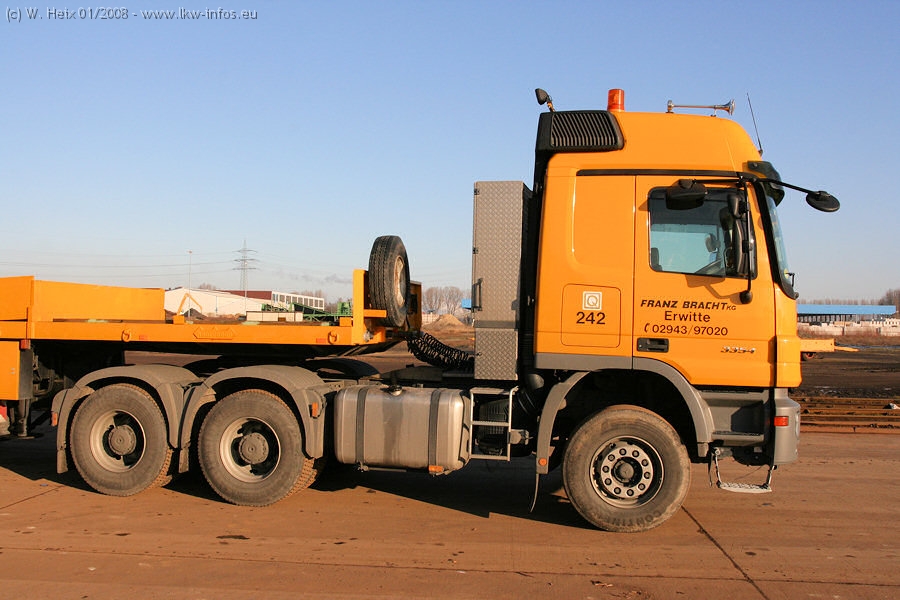 Baumann-Bracht-Krefeld-Waermetauscher-2-020108-131.jpg Baumann-Bracht-Krefeld-Waermetauscher-2-020108-131.jpg