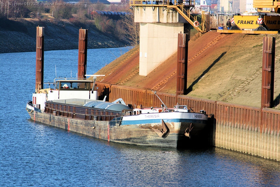 Baumann-Bracht-Krefeld-Waermetauscher-2-020108-162.jpg Baumann-Bracht-Krefeld-Waermetauscher-2-020108-162.jpg