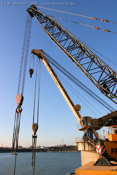 Baumann-Bracht-Krefeld-Waermetauscher-2-020108-243.jpg Baumann-Bracht-Krefeld-Waermetauscher-2-020108-243.jpg