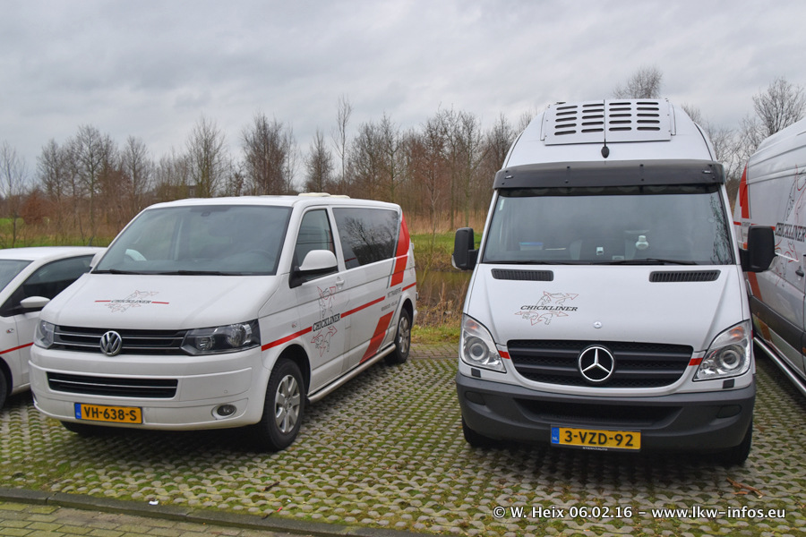 Chickliner-20160206-017.jpg Chickliner-20160206-017.jpg
