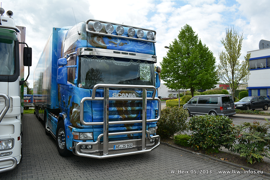 Schumacher-Wuerselen-110513-034.jpg Schumacher-Wuerselen-110513-034.jpg