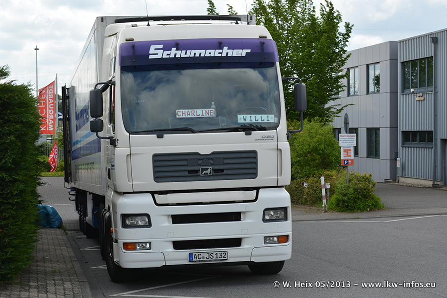 Schumacher-Wuerselen-110513-119.jpg Schumacher-Wuerselen-110513-119.jpg