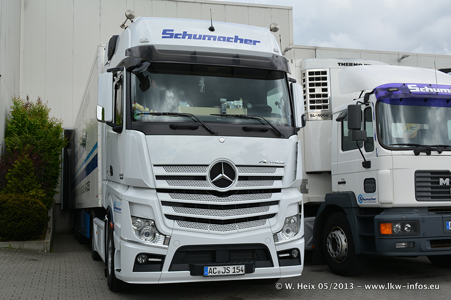 Schumacher-Wuerselen-110513-123.jpg Schumacher-Wuerselen-110513-123.jpg