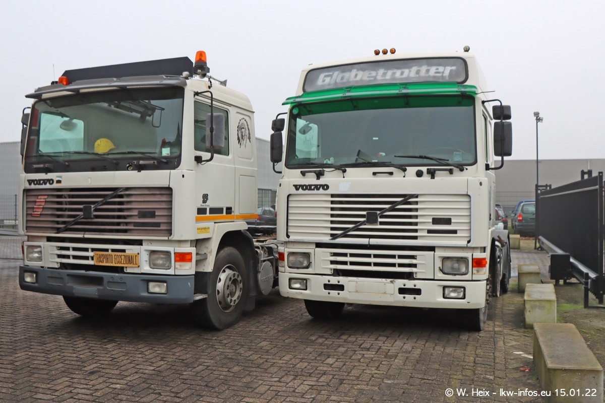 202201015-Tom-Holding-00184.jpg 202201015-Tom-Holding-00184.jpg